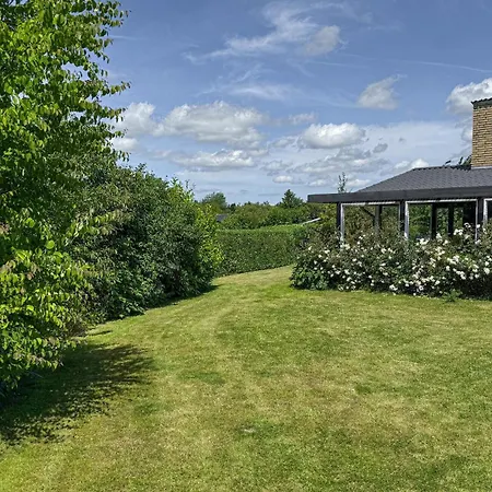 2 Bedroom Pet Friendly In בית נופש