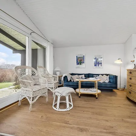 2 Bedroom Pet Friendly In Сasa de vacaciones *