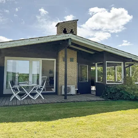 2 Bedroom Pet Friendly In Сasa de vacaciones