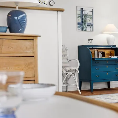 2 Bedroom Pet Friendly In