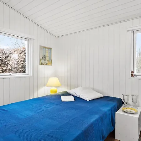 Сasa de vacaciones 2 Bedroom Pet Friendly In