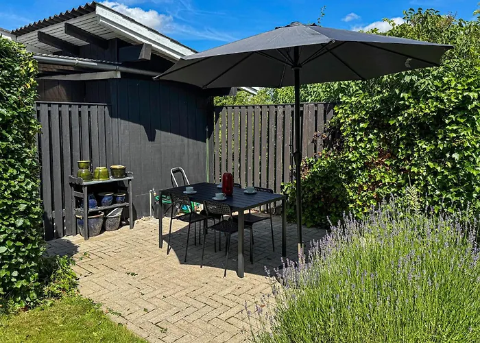 Дом отдыха 2 Bedroom Pet Friendly In