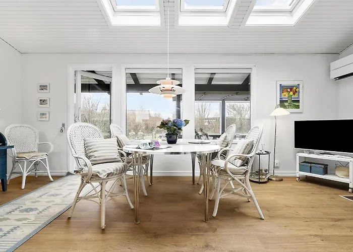 2 Bedroom Pet Friendly In * Роскилле